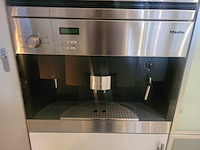 Keuken met miele/siemens apparatuur - afbeelding 9 van  25