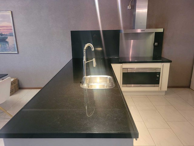 Keuken met miele/siemens apparatuur - afbeelding 18 van  25