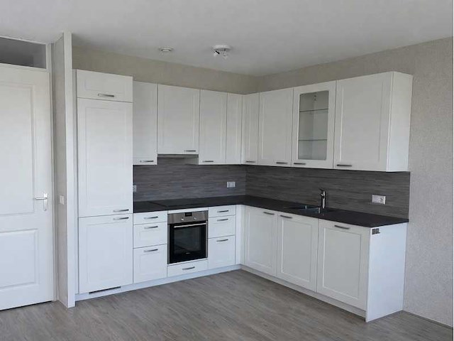 Keuken met miele/siemens apparatuur - afbeelding 1 van  18