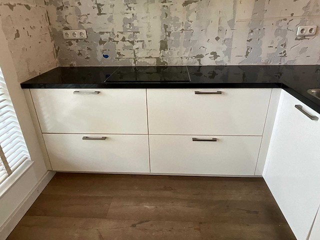 Keuken met pelgrim apparatuur - afbeelding 23 van  35