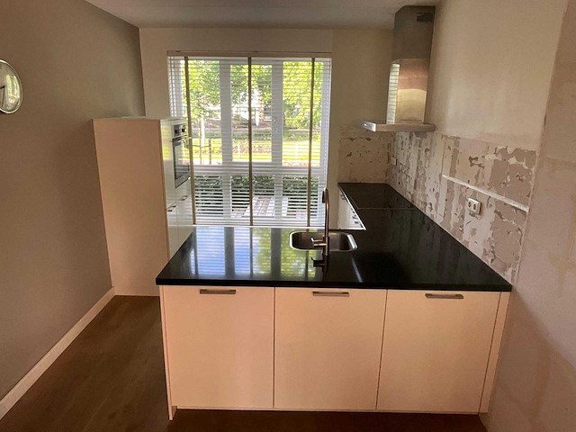 Keuken met pelgrim apparatuur - afbeelding 30 van  35
