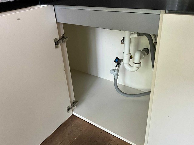 Keuken met pelgrim apparatuur - afbeelding 35 van  35