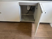 Keuken met pelgrim apparatuur - afbeelding 14 van  25
