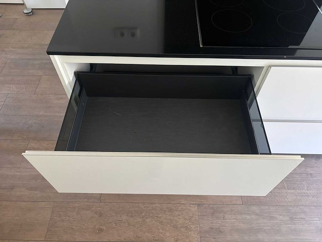 Keuken met pelgrim apparatuur - afbeelding 9 van  25