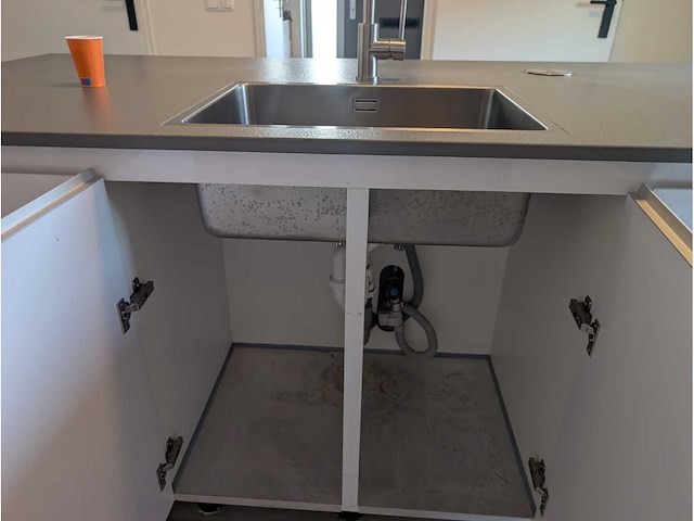 Keuken met pelgrim apparatuur - afbeelding 31 van  32