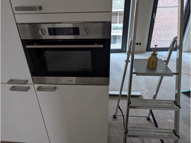 Keuken met pelgrim apparatuur - afbeelding 12 van  24