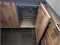 Keuken met pelgrim apparatuur - afbeelding 5 van  19