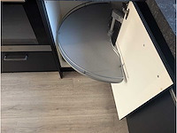 Keuken met pelgrim apparatuur - afbeelding 4 van  26