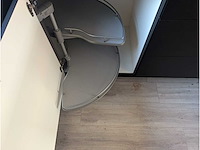 Keuken met pelgrim apparatuur - afbeelding 10 van  26