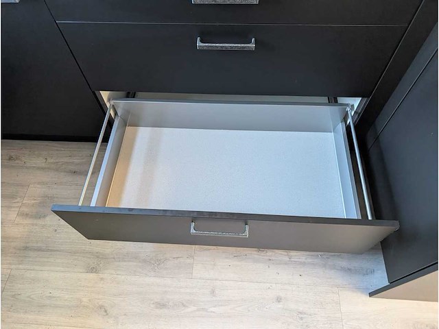 Keuken met pelgrim apparatuur - afbeelding 18 van  26