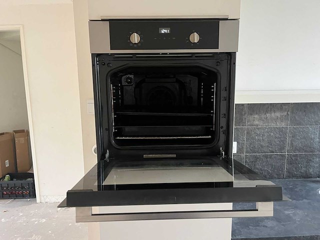 Keuken met pelgrim apparatuur - afbeelding 14 van  19