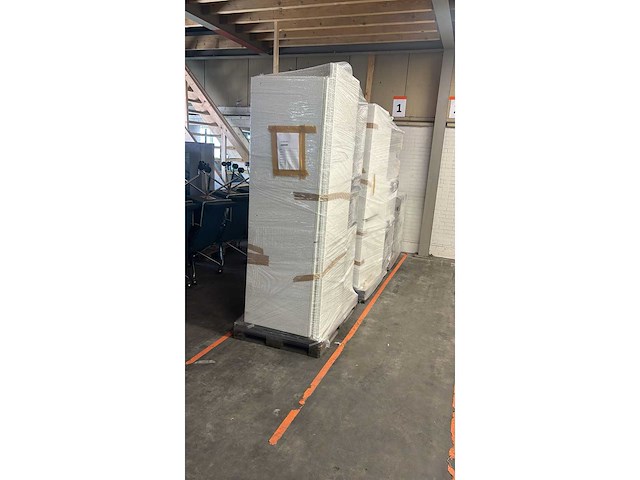 Keuken met pelgrim apparatuur - afbeelding 9 van  12
