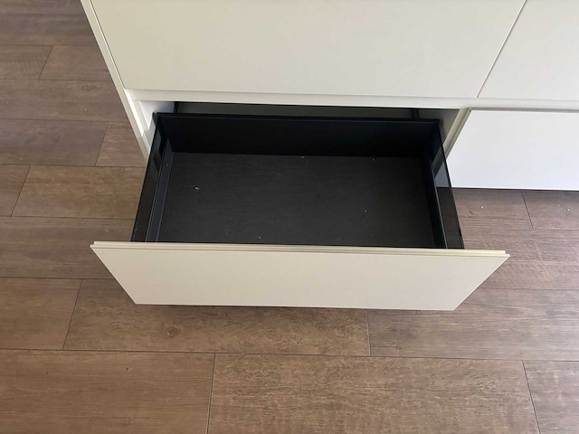 Keuken met pelgrim apparatuur - afbeelding 11 van  12