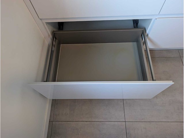 Keuken met pelgrim apparatuur - afbeelding 5 van  32