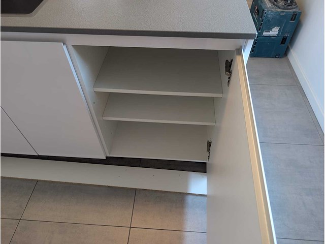 Keuken met pelgrim apparatuur - afbeelding 32 van  32