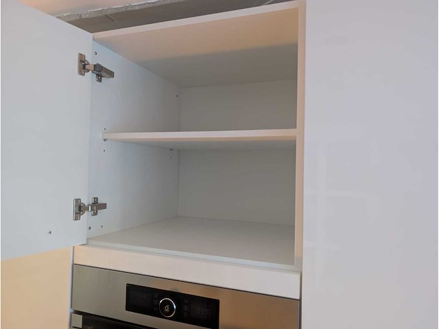 Keuken met pelgrim/whirlpool apparatuur - afbeelding 6 van  11