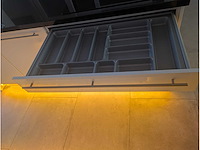 Keuken met pelgrim/whirlpool apparatuur - afbeelding 7 van  11