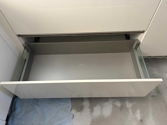 Keuken met siemens apparatuur - afbeelding 4 van  23