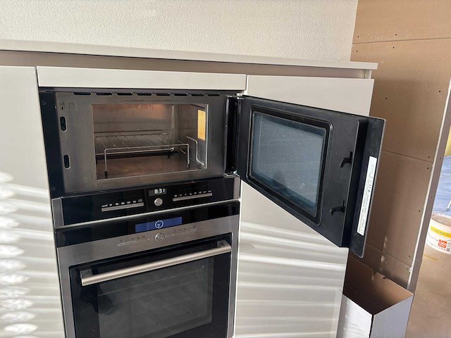 Keuken met siemens apparatuur - afbeelding 7 van  23