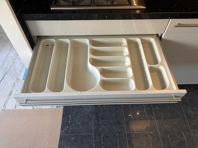 Keuken met siemens apparatuur - afbeelding 23 van  25