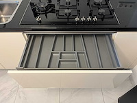 Keuken met siemens apparatuur - afbeelding 5 van  16