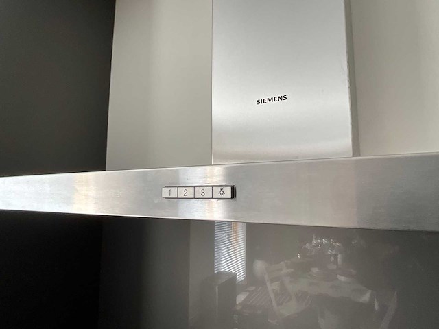 Keuken met siemens apparatuur - afbeelding 17 van  43