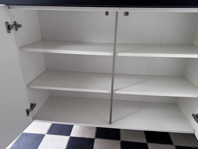 Keuken met siemens apparatuur - afbeelding 6 van  23