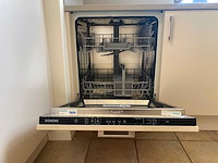 Keuken met siemens apparatuur - afbeelding 2 van  5