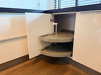 Keuken met siemens apparatuur - afbeelding 4 van  22