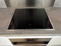 Keuken met siemens apparatuur - afbeelding 5 van  26