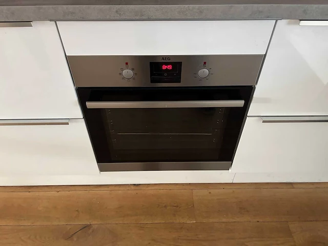 Keuken met siemens apparatuur - afbeelding 6 van  26