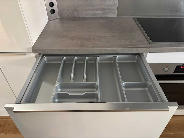 Keuken met siemens apparatuur - afbeelding 9 van  26