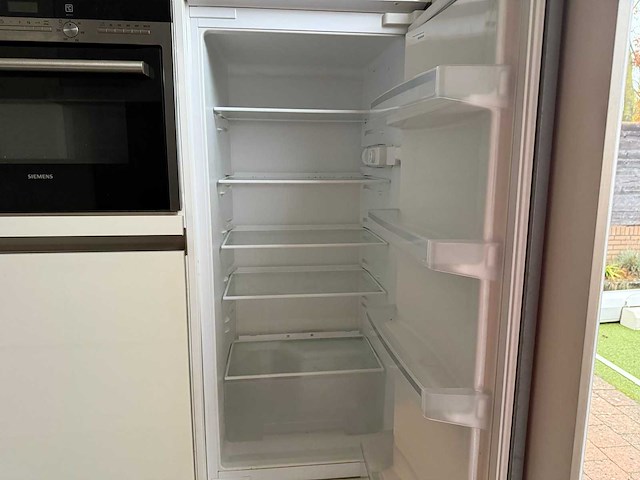 Keuken met siemens apparatuur - afbeelding 2 van  30