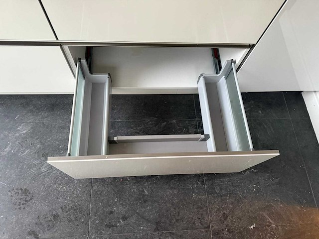 Keuken met siemens apparatuur - afbeelding 9 van  30