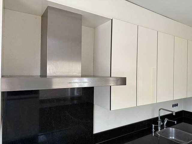 Keuken met siemens apparatuur - afbeelding 25 van  30