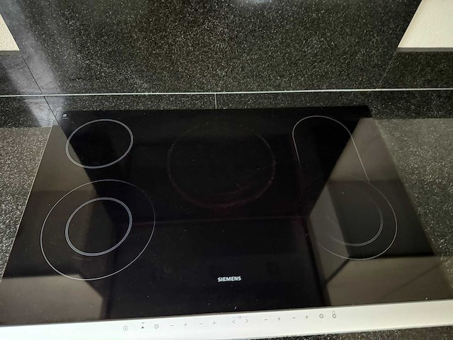 Keuken met siemens apparatuur - afbeelding 29 van  30