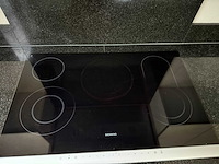 Keuken met siemens apparatuur - afbeelding 29 van  30