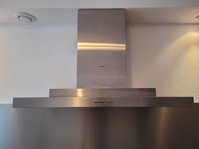 Keuken met siemens apparatuur - afbeelding 8 van  22