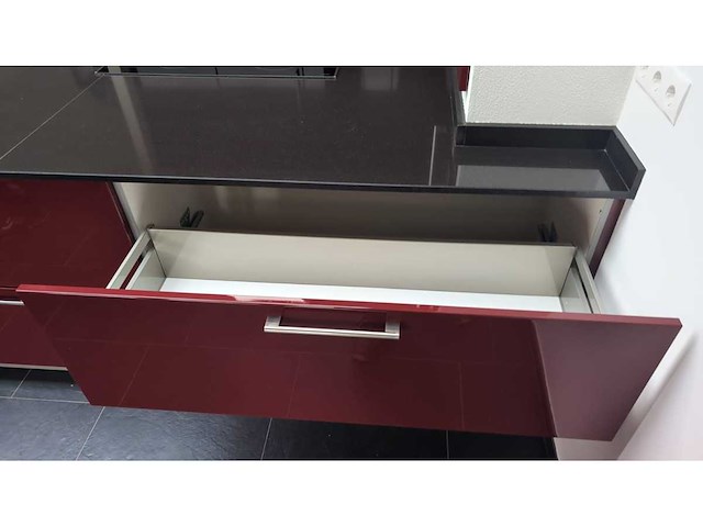 Keuken met siemens apparatuur - afbeelding 8 van  32