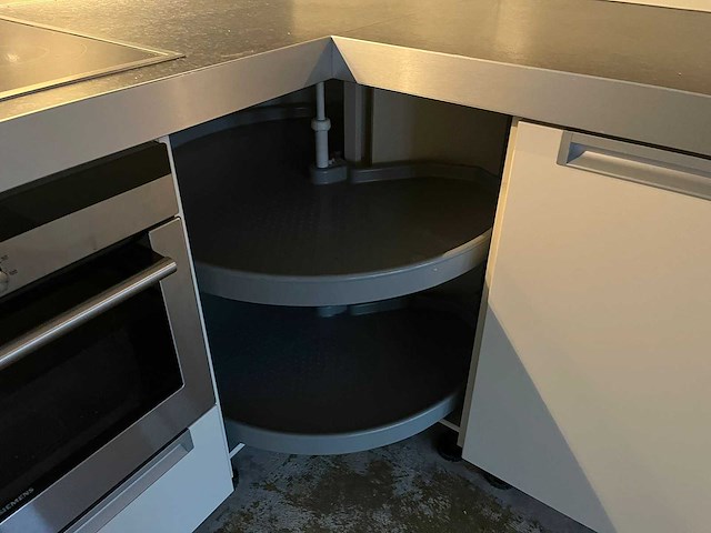 Keuken met siemens apparatuur - afbeelding 19 van  22