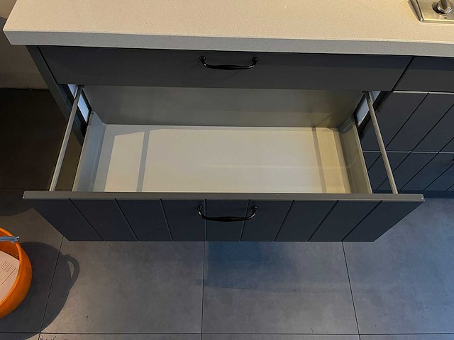 Keuken met siemens apparatuur - afbeelding 8 van  26