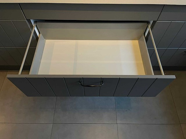 Keuken met siemens apparatuur - afbeelding 10 van  26