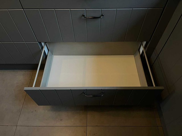 Keuken met siemens apparatuur - afbeelding 14 van  26