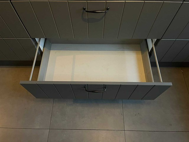 Keuken met siemens apparatuur - afbeelding 15 van  26