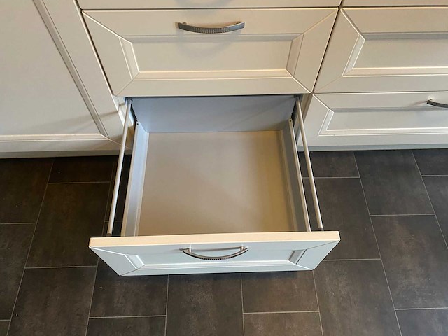 Keuken met siemens apparatuur - afbeelding 11 van  28