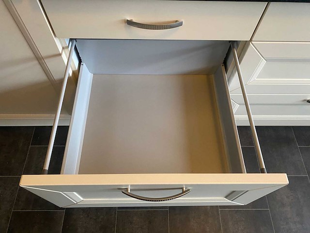 Keuken met siemens apparatuur - afbeelding 14 van  28