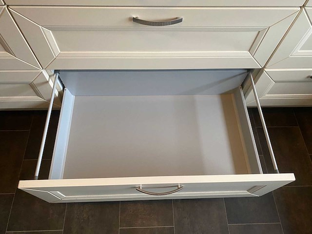 Keuken met siemens apparatuur - afbeelding 16 van  28