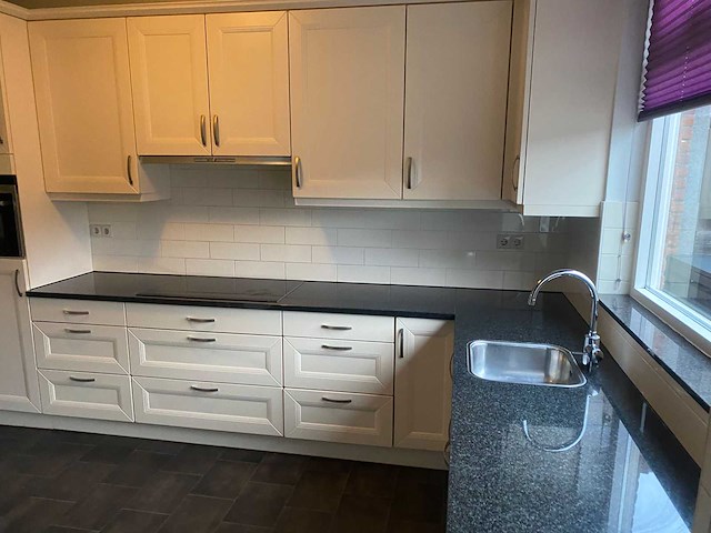 Keuken met siemens apparatuur - afbeelding 43 van  45