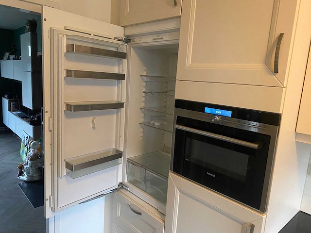 Keuken met siemens apparatuur - afbeelding 44 van  45