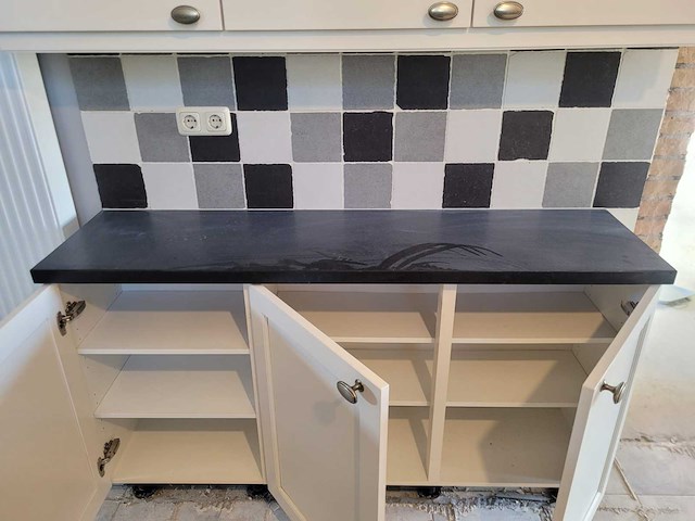 Keuken met siemens apparatuur - afbeelding 4 van  21